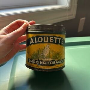 2/$20❤️- COLLECTIBLE | Vintage Alouette smoking tobacco tin